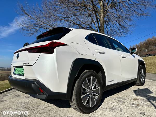 Lexus UX 300e 54.3 kWh Business Edition 2WD - 8