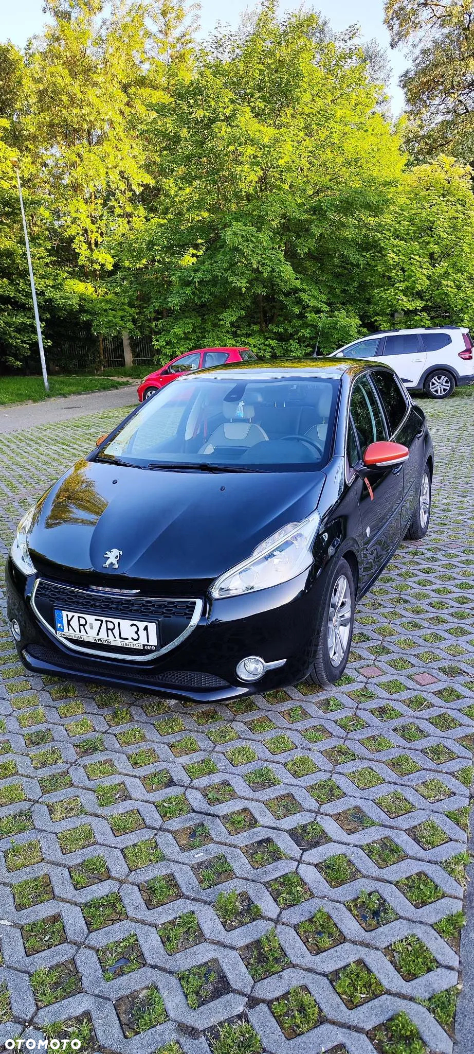 Peugeot 208 - 3