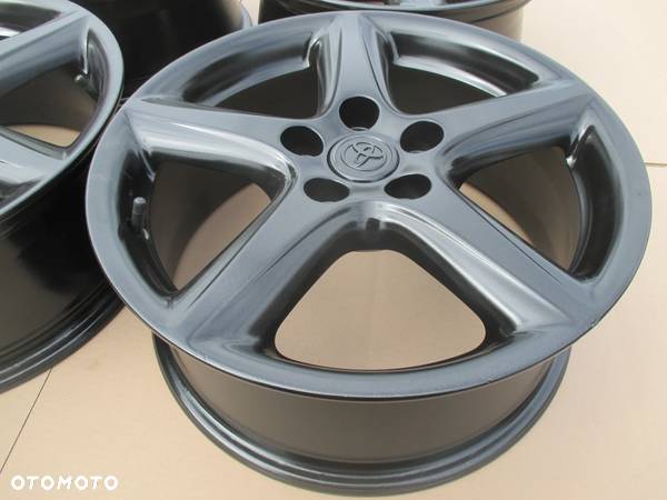 Alufelgi 17 Toyota 5x114.3 ET45 - 7