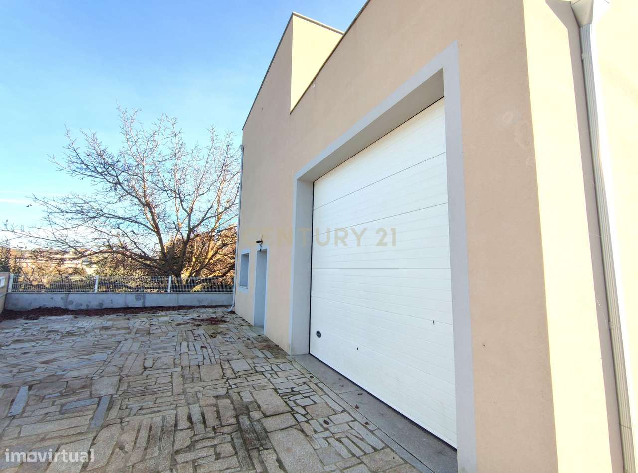 Moradia Smart Home de Linhas Modernas - Grande imagem: 5/42