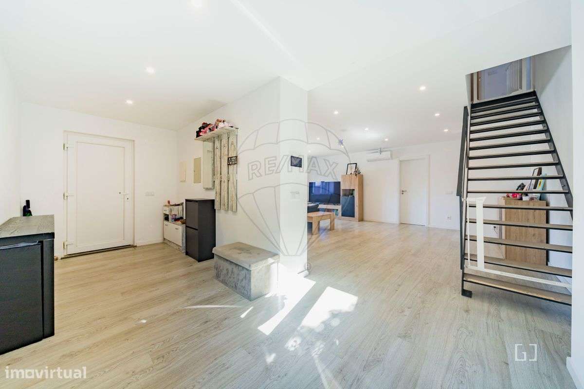 Moradia T5 para venda - Grande imagem: 3/38