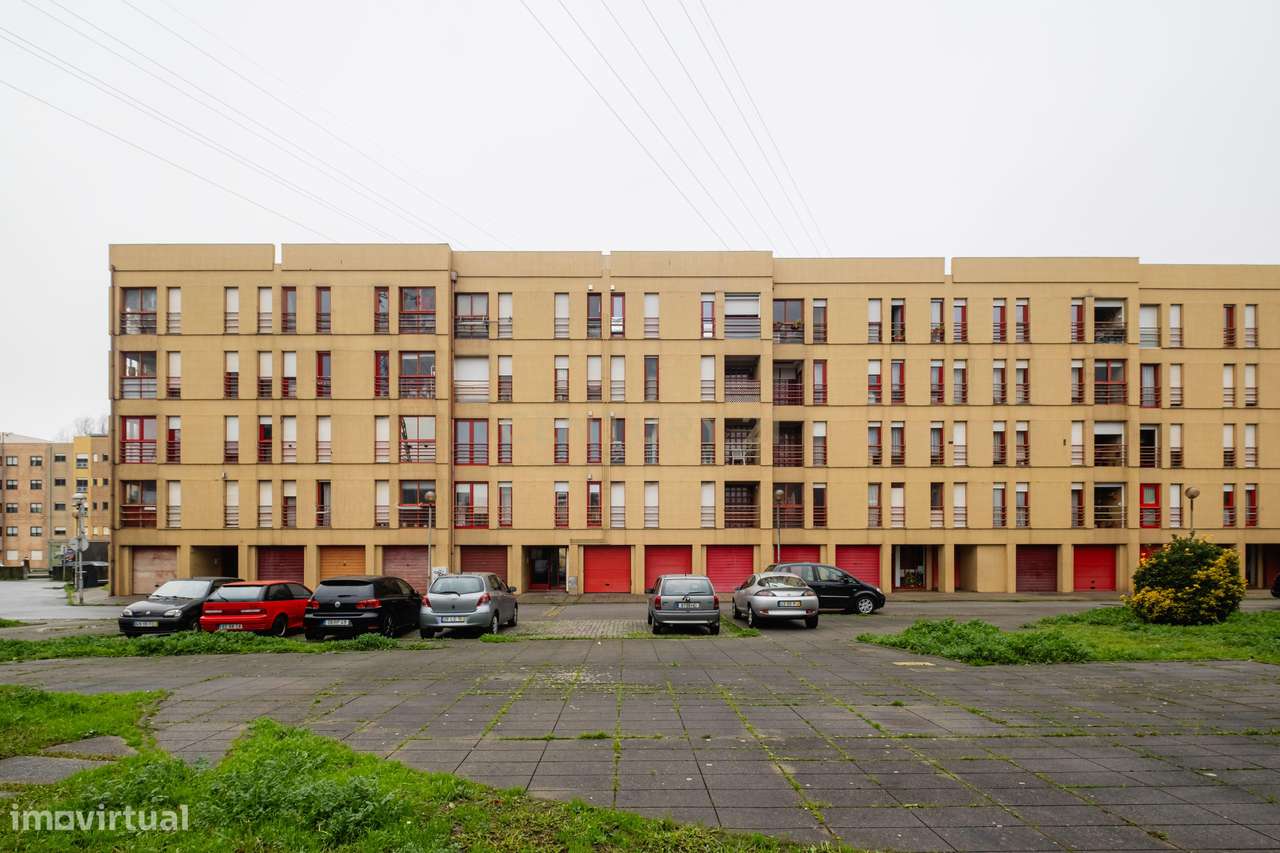 Apartamento T3 para Recuperação na Senhora da Hora, Matosinhos-38