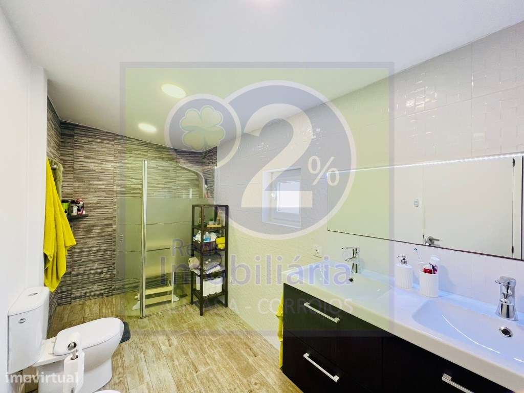 Moradia Isolada, bom espaço exterior-6