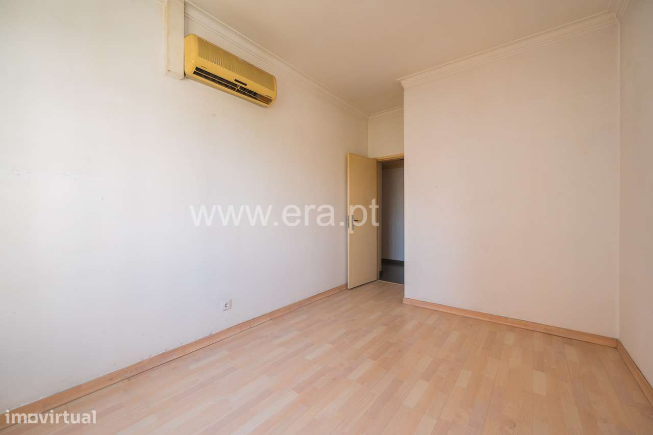Apartamento T3 no Casal do Chapim-20