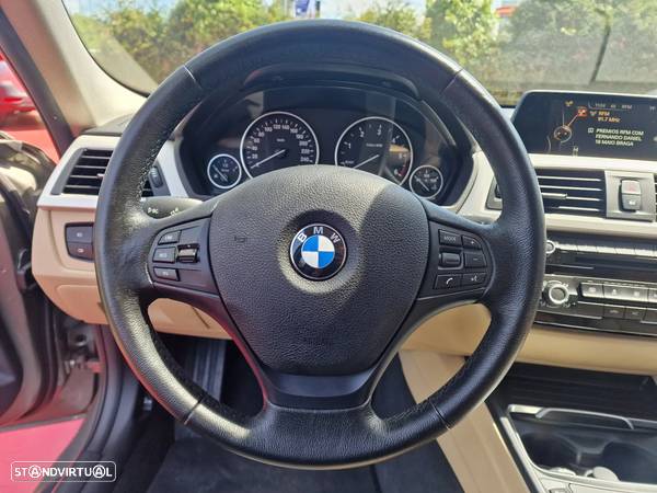 BMW 318 d Touring Aut. - 21