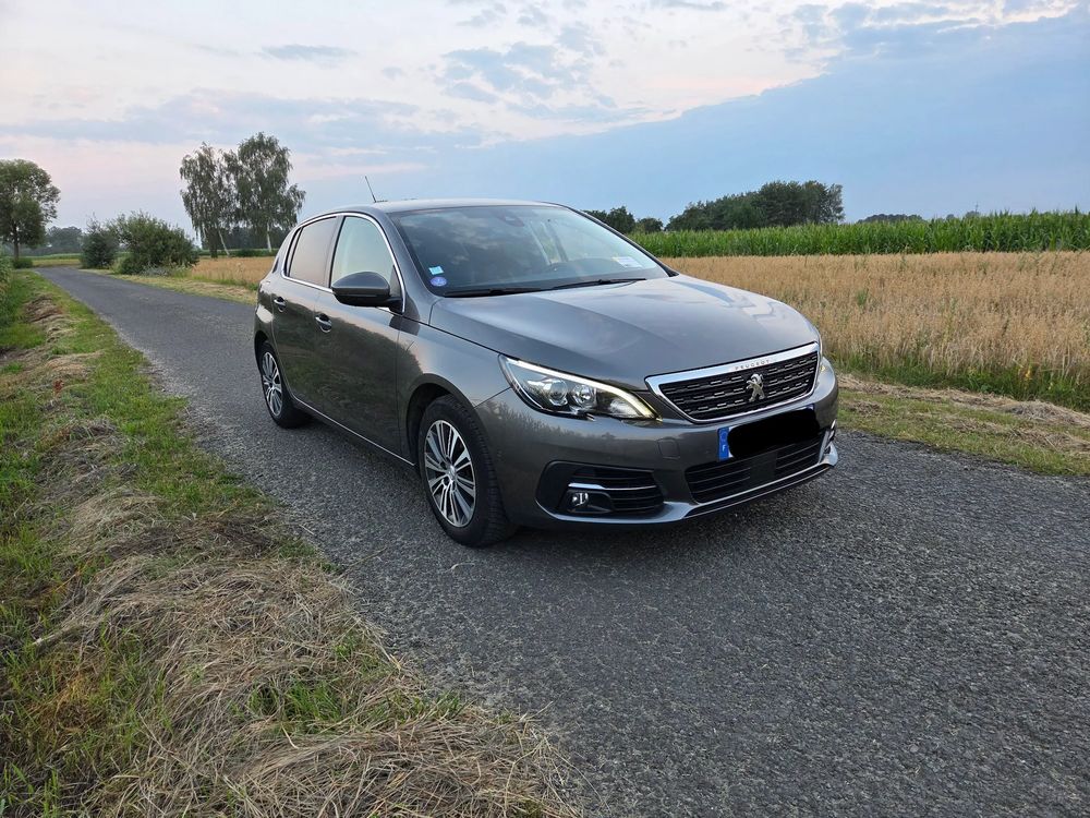 Peugeot 308 T9 (2014-2021) 1.2 PureTech GPF Road Trip S&S EAT8 2021
