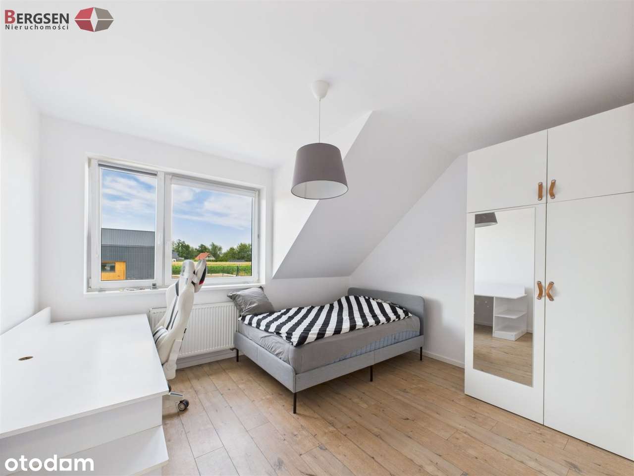 Nowiczesny, cisza, zieleń, las, jeziora, sarny-16