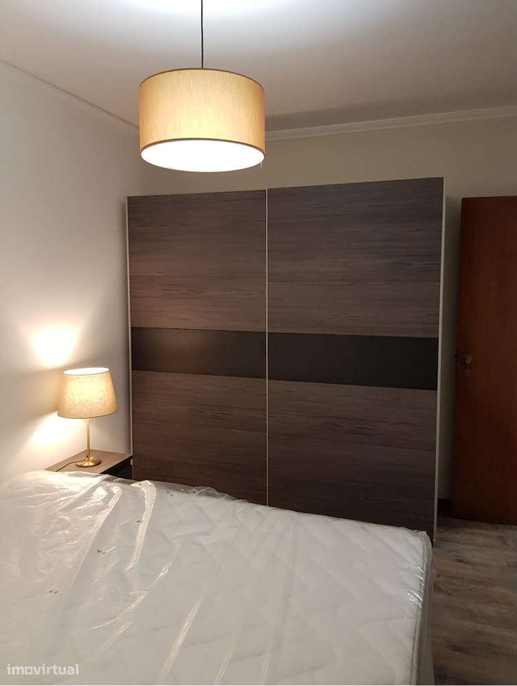 T2 COMPLETAMENTE MOBILADO E EQUIPADO (disponível a 01/01/26) - Grande imagem: 4/17