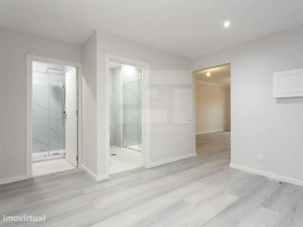 APARTAMENTO T2 - QUARTEIRA-5