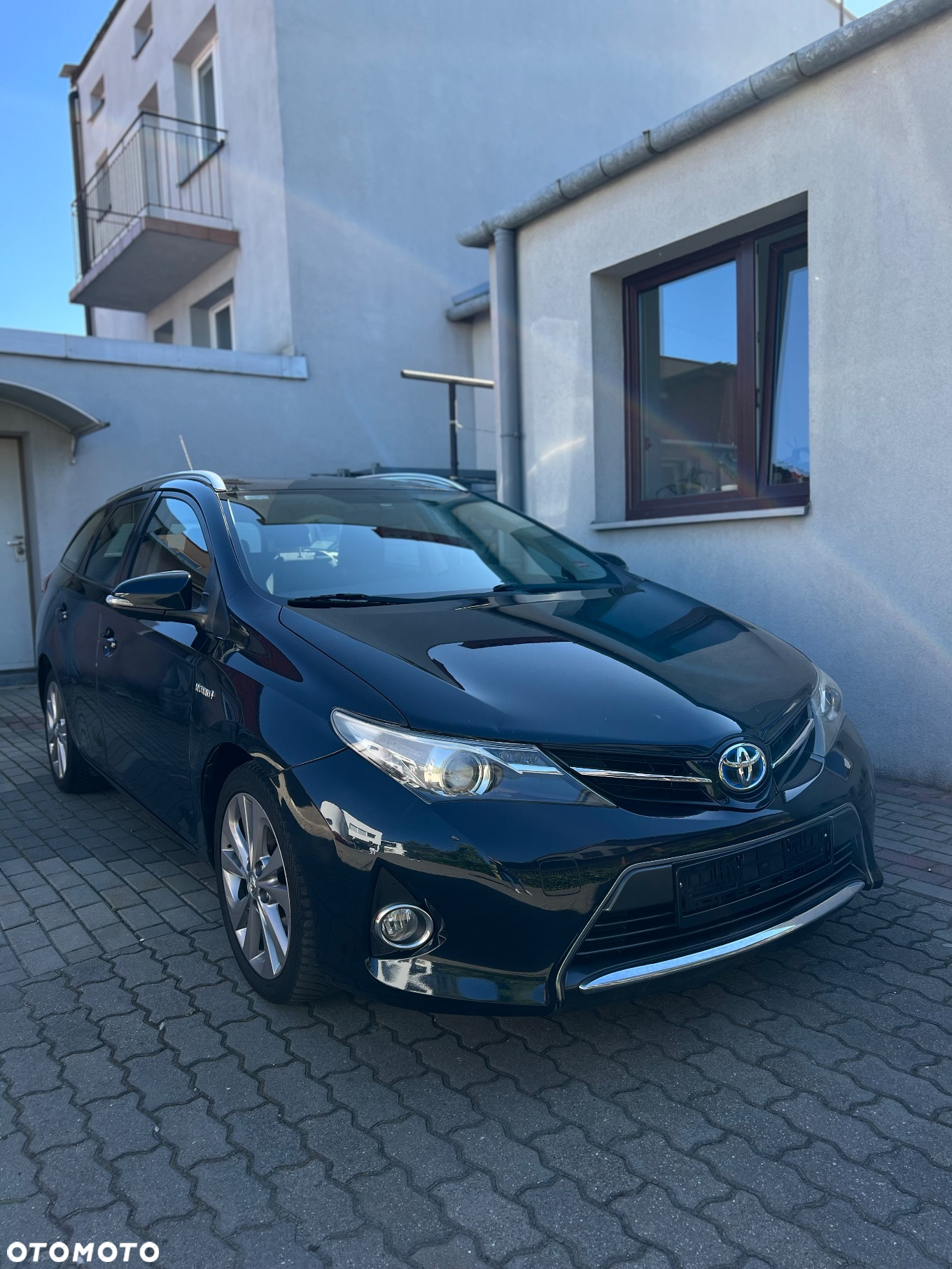 Toyota Auris 1.8 VVT-i Hybrid Automatik Comfort - 2