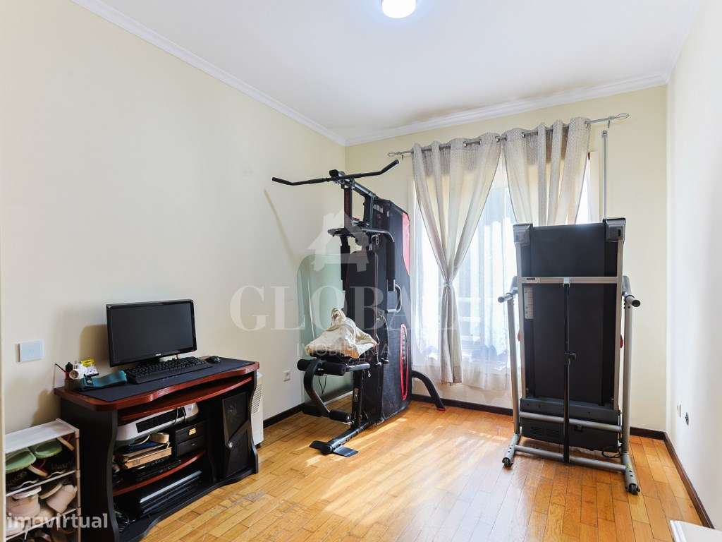 APARTAMENTO T3 SERZEDO-15