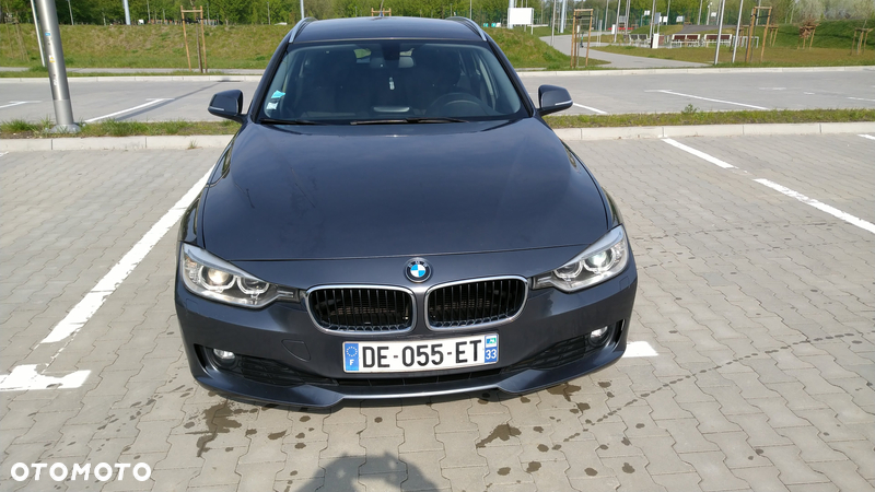 BMW Seria 3 320d Touring xDrive Sport-Aut Luxury Line - 5