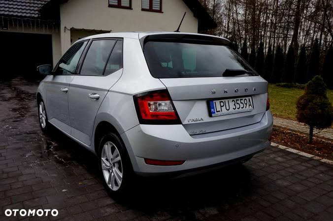 Skoda Fabia - 4