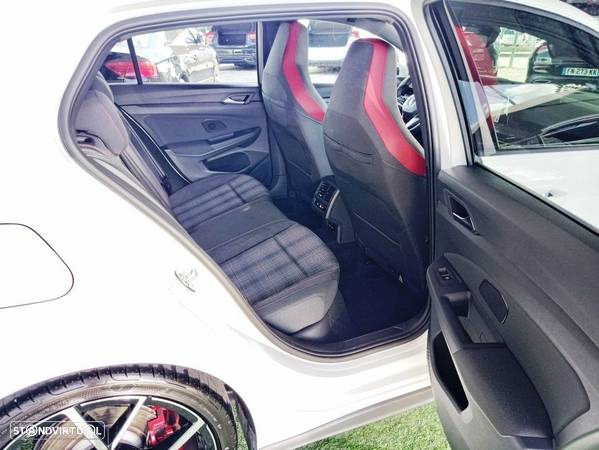 VW Golf 2.0 TSI GTI DSG - 54