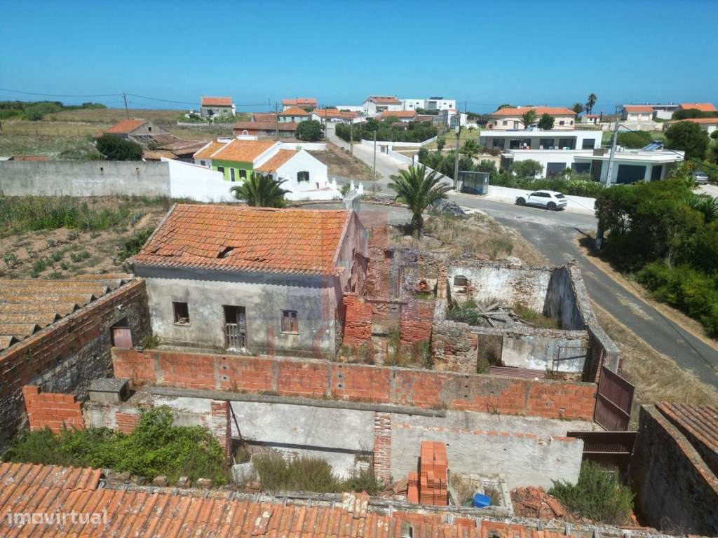 Terreno com ruina com viabilidade de construção extra-7