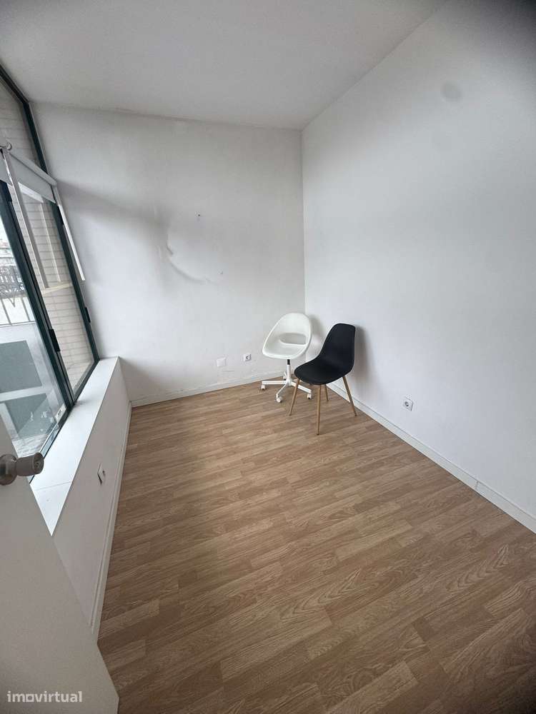 Gabinete para alugar em Águas Santas - Grande imagem: 4/7