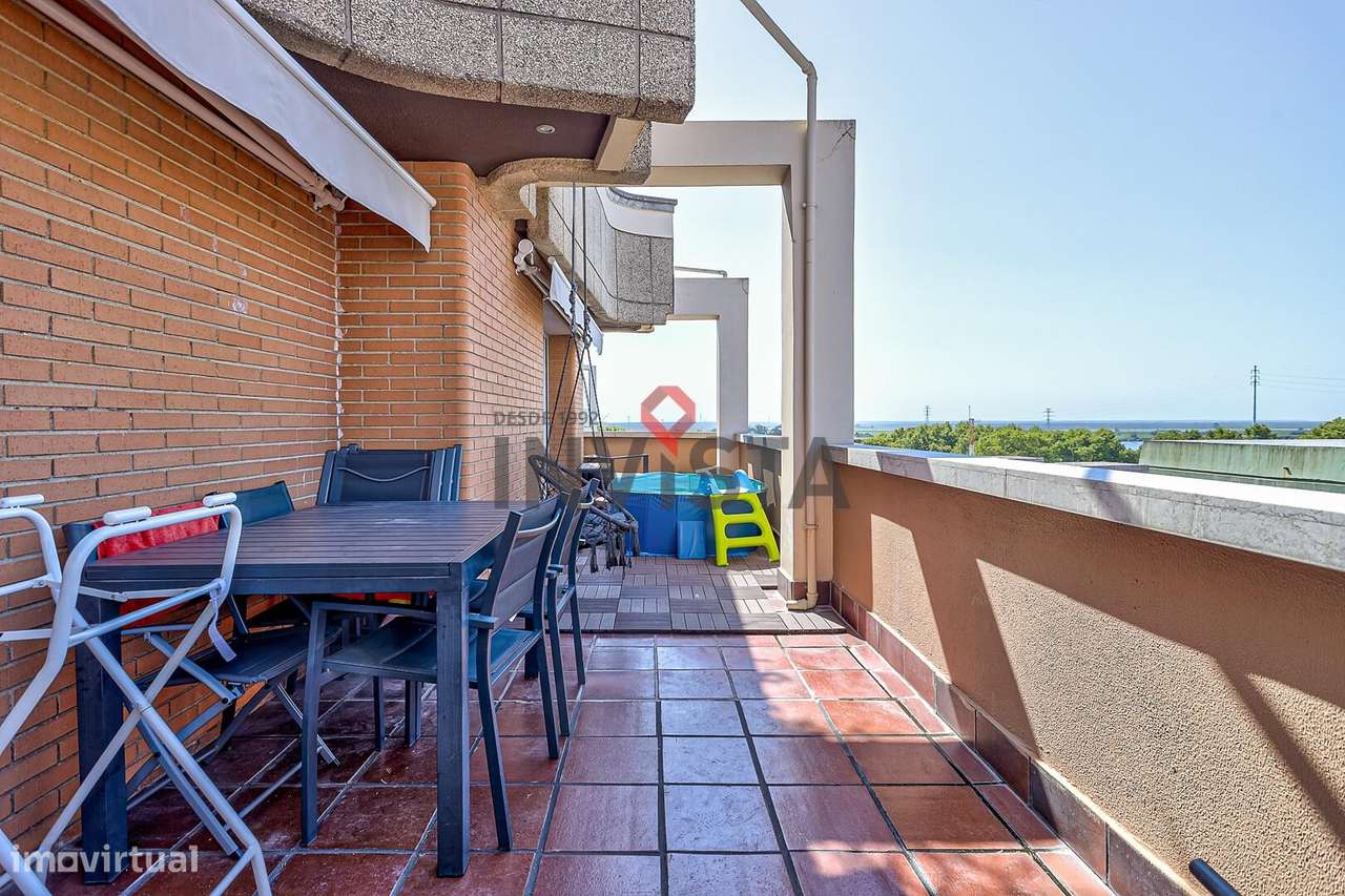 Apartamento renovado no Edificio Planicie-22