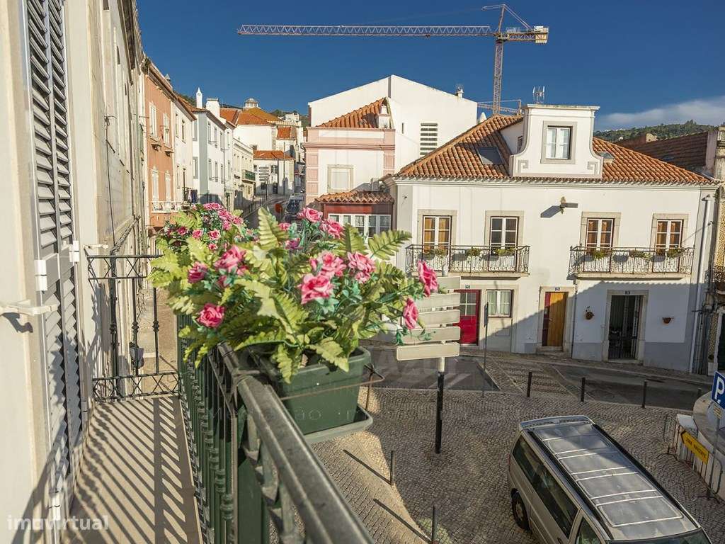 Prédio totalmente remodelado no centro histórico de Sesimbra, com e... - Grande imagem: 3/22