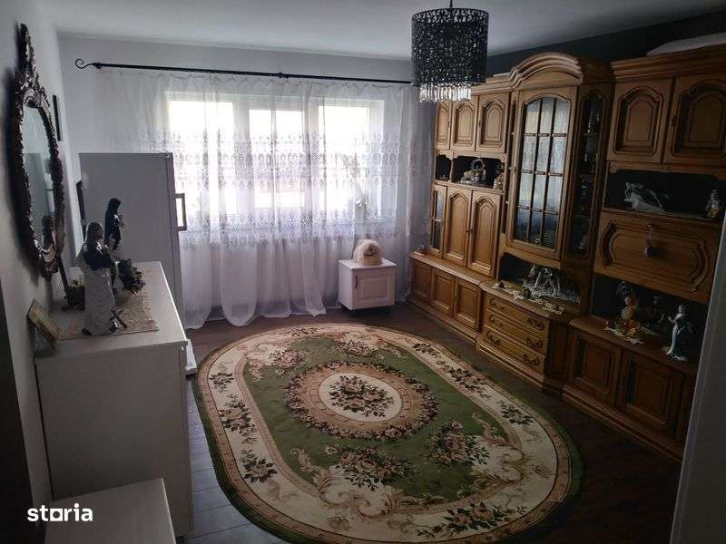 Apartament de vanzare - Imagine principală: 4/8