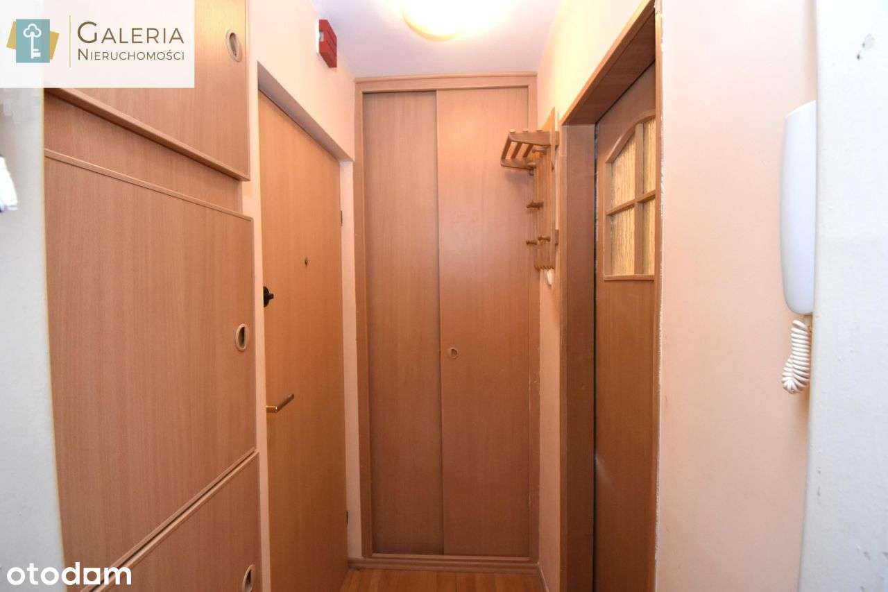 Przytulna kawalerka, I piętro, świetna lokalizacja-5