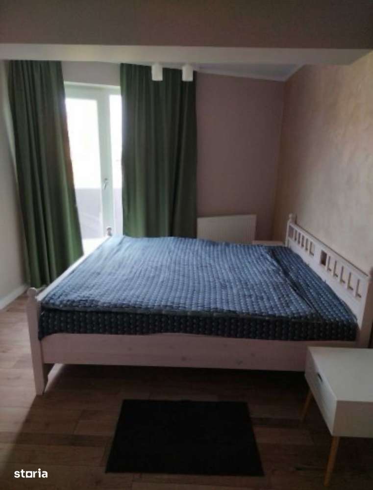 APARTAMENT 3 CAMERE - PALAZU MARE - Imagine principală: 5/8