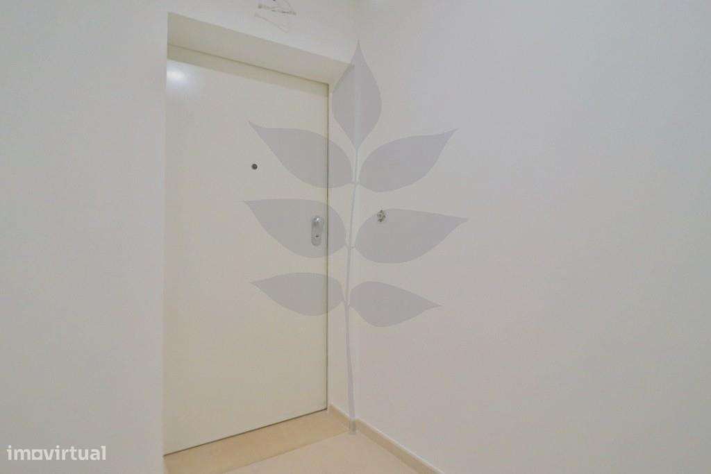 Apartamento T0 Renovado - Junto à Avenida da Liberdade, Braga-5