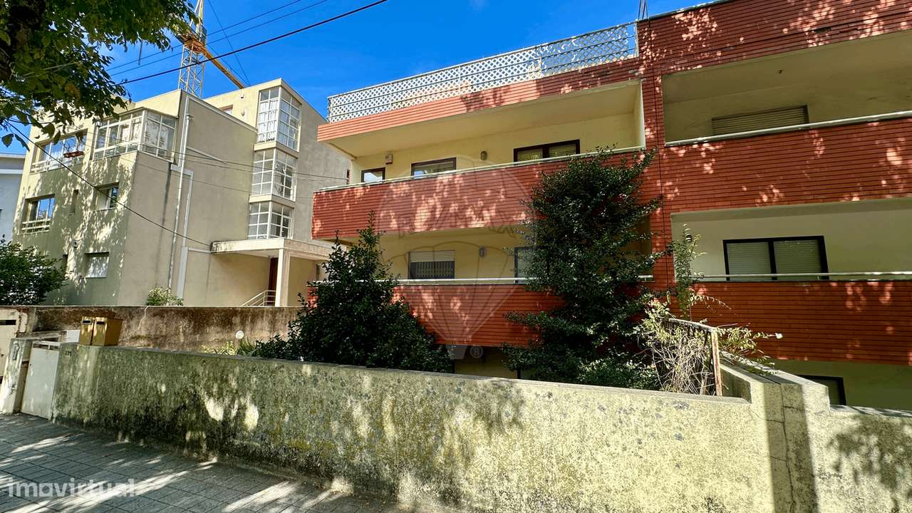 Moradia T4 para venda - Grande imagem: 2/20