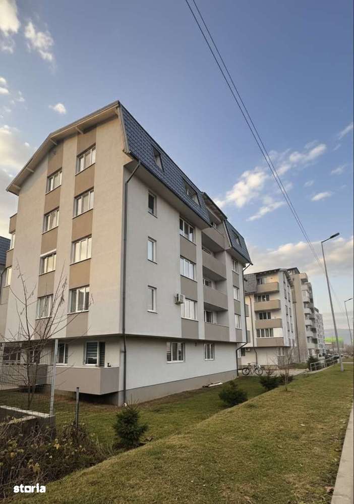 Persoană fizică, vând apartament 3 camere 70 mp !!! In curte la  Vivo - Imagine principală: 5/10