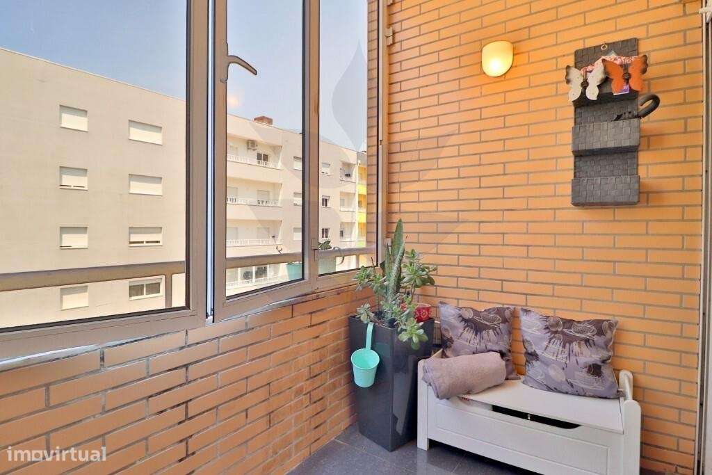 Apartamento T4 na freguesia de Lamaçães-40