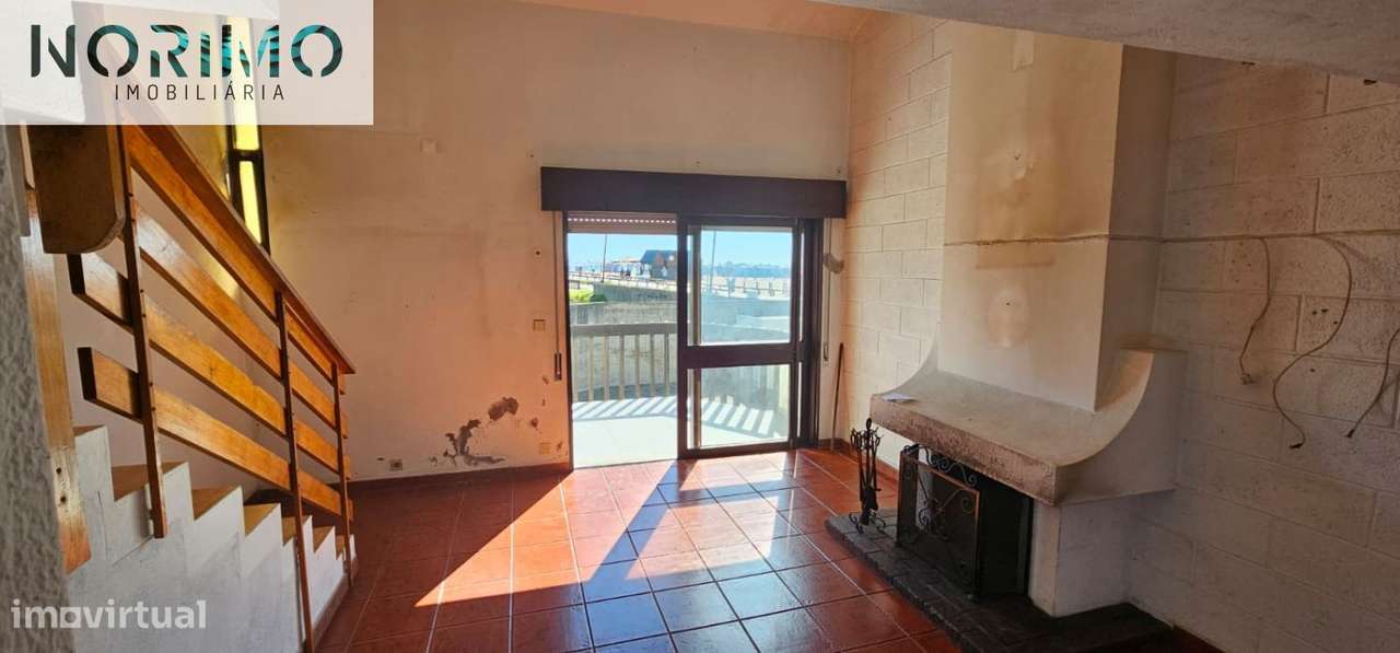 Moradia T3 (1ª linha de mar)-15