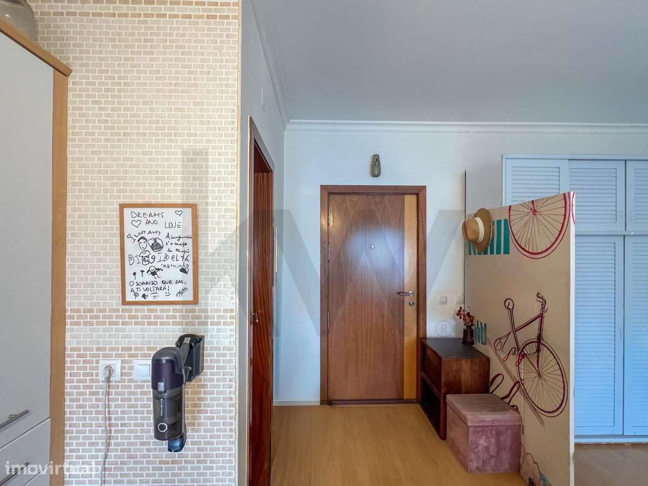 Apartamento T2 na Urbanização Cerro Azul – Conforto, Lazer e Localizaç-3