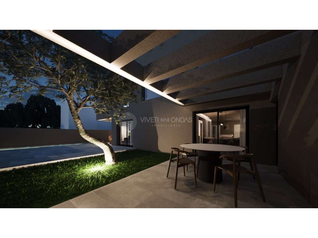 Moradia T4 com 4 Suites, Piscina e Garagem em Belverde, Seixal-42