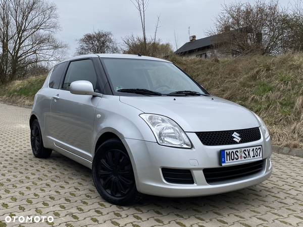 Suzuki Swift 1.3 Comfort - 32