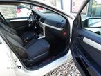 Opel Astra 1.8 Caravan Innovation - 26