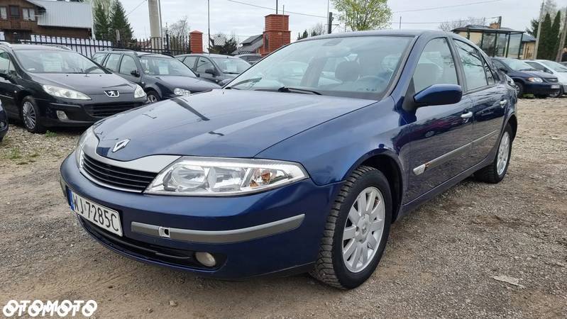 Renault Laguna 1.8 RXE - 2