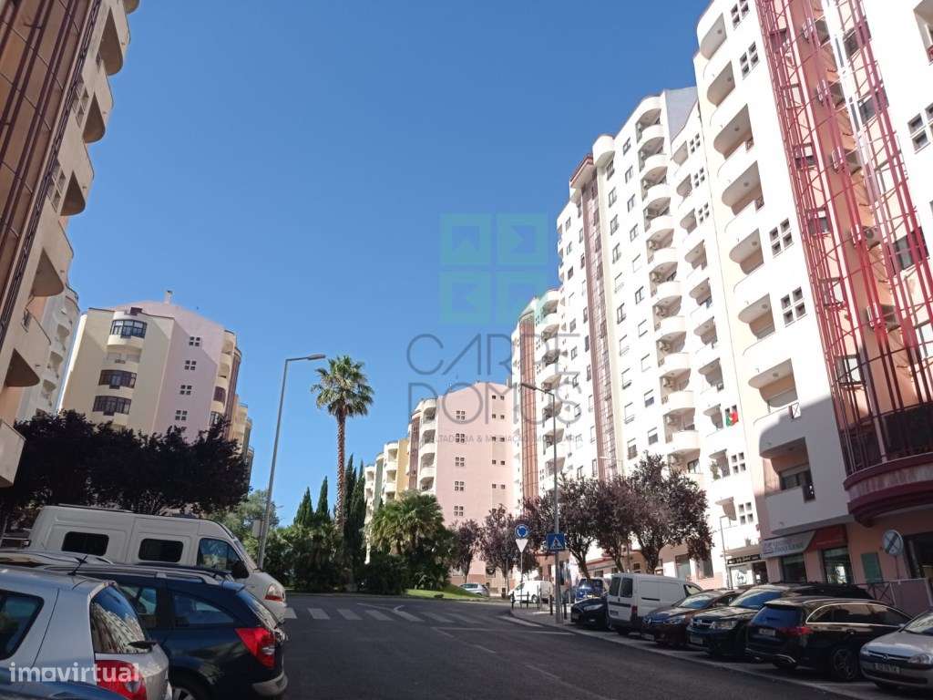 Apartamento T2, com arrecadação - Jardim da Radial - Ramada, Odivelas-29