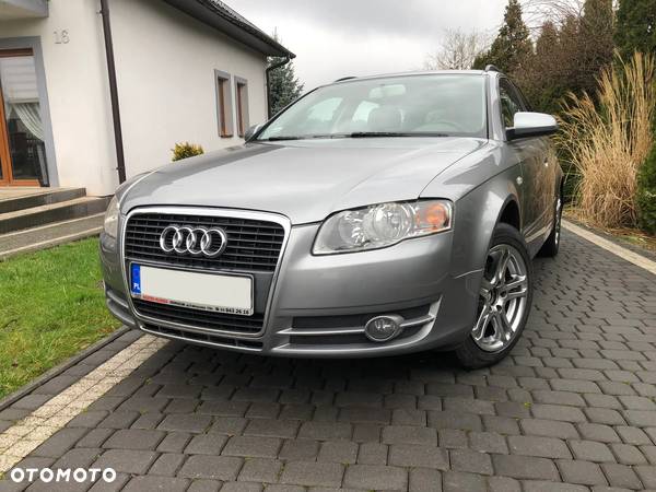 Audi A4 Avant 2.0 TDI - 16