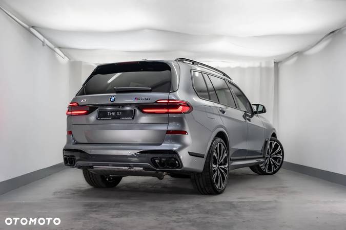 BMW X7 M60i xDrive mHEV sport - 3