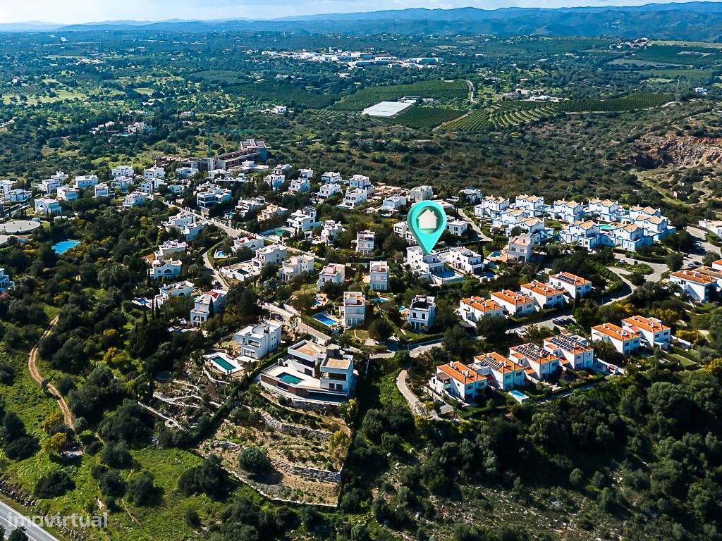 Moradia Exclusiva T4 com Vista Mar e Cidade em Tavira-9