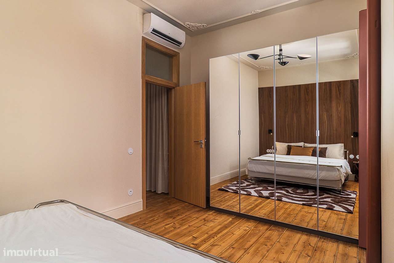 Elegante T2 totalmente renovado e mobilado-15