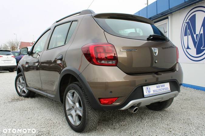 Dacia Sandero Stepway 0.9 TCe Laureate - 4