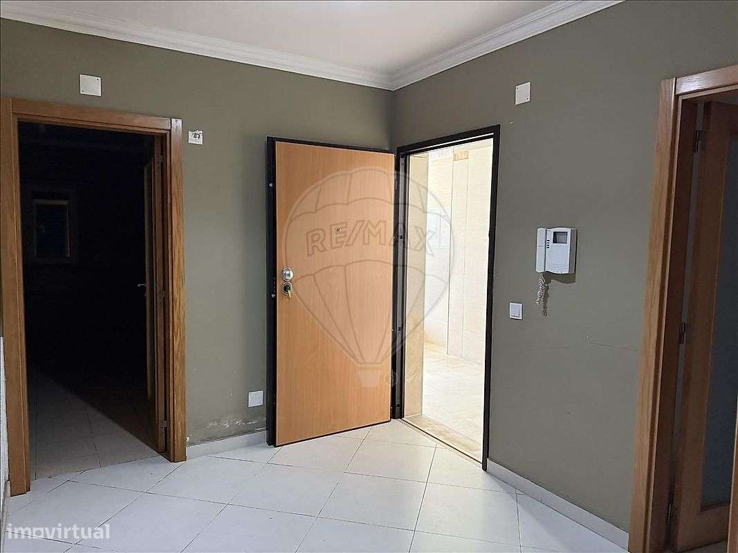 Apartamento T2 para venda - Grande imagem: 2/9