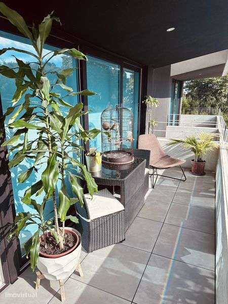 T2 com 3 lugares de garagem a 400m da praia da Granja - Grande imagem: 4/10