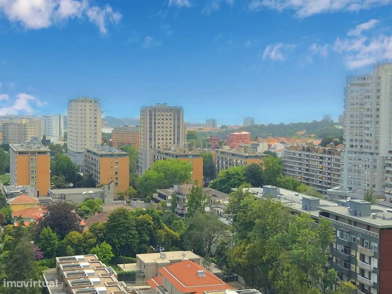 Apartamento T5 Penthouse com Terraço de 208 m² e Vista Panorâmica sobr-30