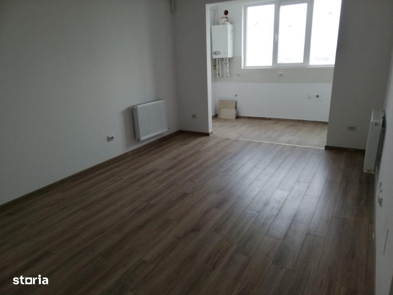 Apartament 2 camere cu o tereasa de 5 mp ( Mutare Imediata )