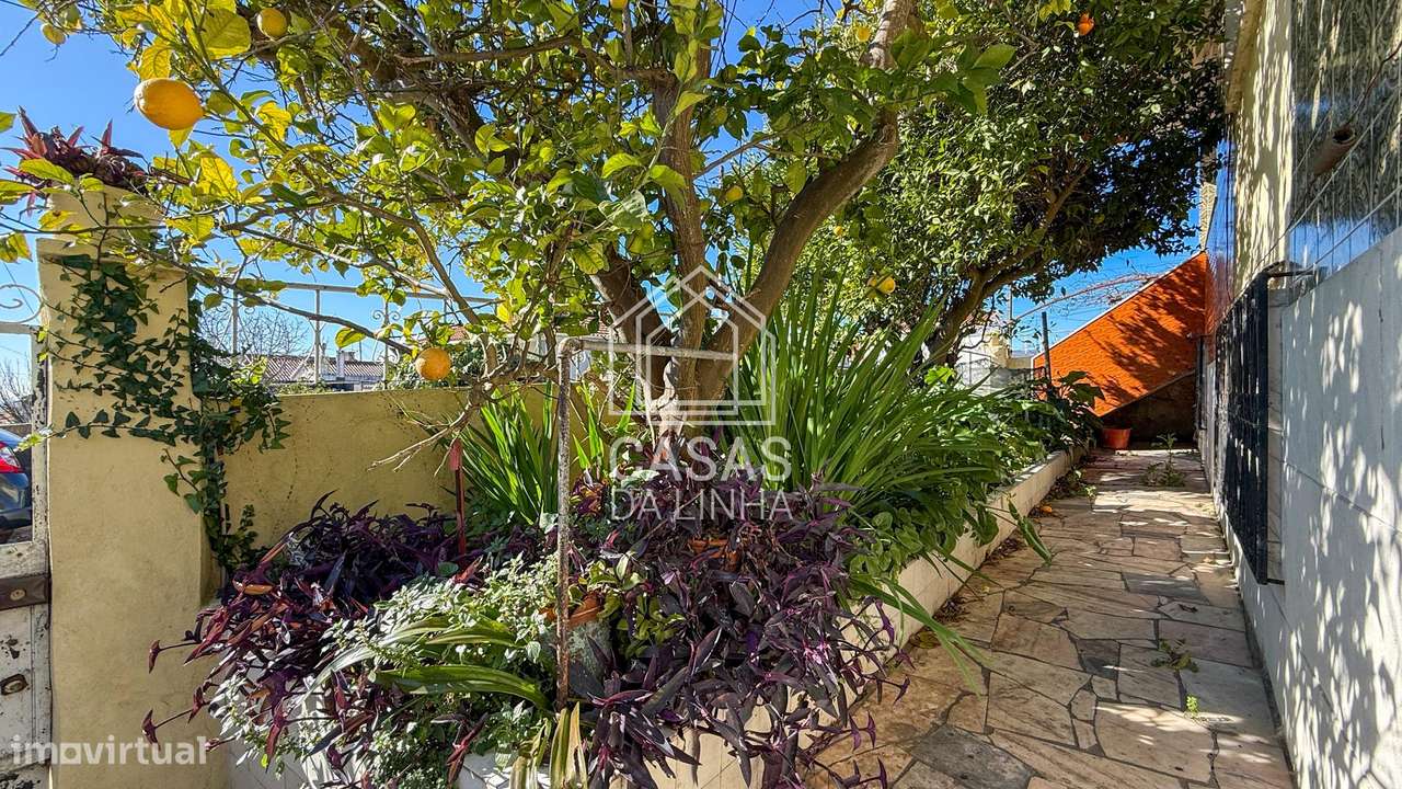 Moradia Independente T5 em Vila Fria - Porto Salvo-8