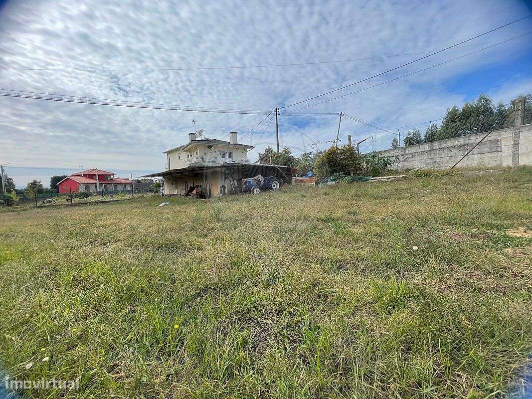 Terreno para construção localizado em Arcozelo, Vila Verde. - Grande imagem: 5/11