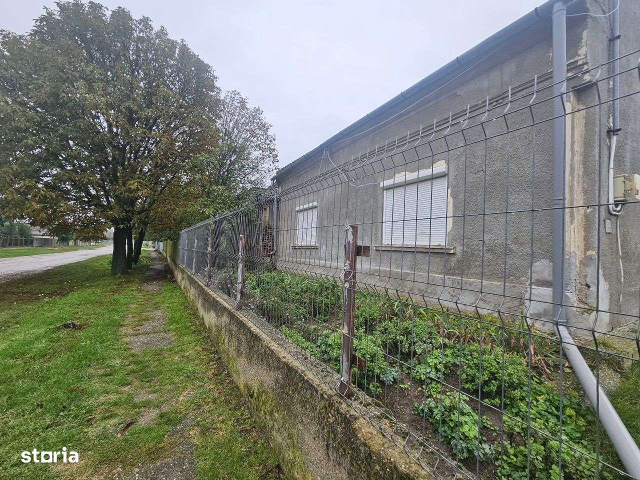 De vânzare casă tradițională în Vășad, la 80 km de Oradea! - Imagine principală: 2/20