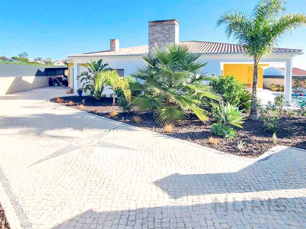 Moradia T3 para Venda na Mexilhoeira Grande, Portimão - Grande imagem: 2/31