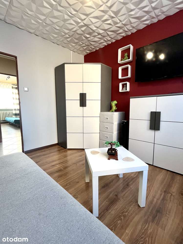 Trzypokojowe mieszkanie z balkonem i ogrzewaniem miejskim!-4